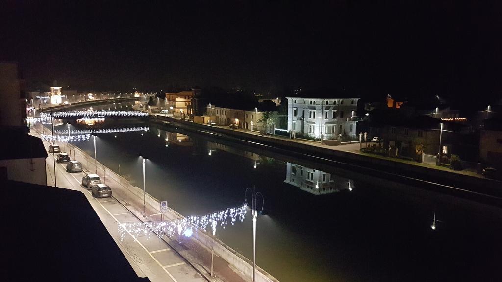 Palazzo Spada - Attico Con Terrazza Vista Fiume In Centro Кодигоро Екстериор снимка