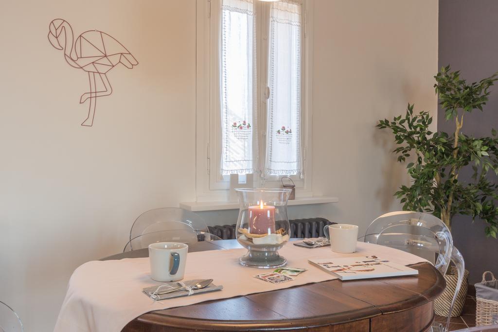 Palazzo Spada - Attico Con Terrazza Vista Fiume In Centro Кодигоро Екстериор снимка