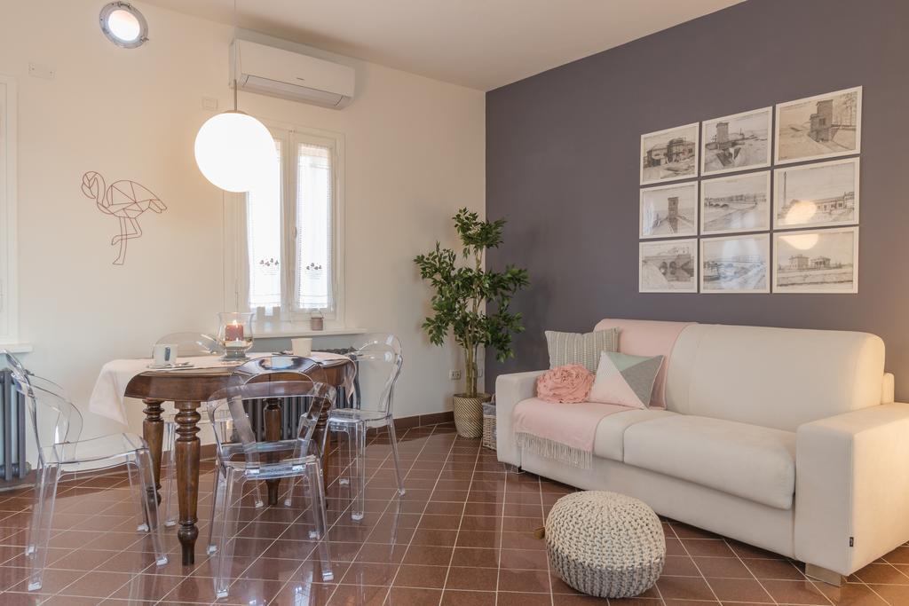 Palazzo Spada - Attico Con Terrazza Vista Fiume In Centro Кодигоро Екстериор снимка