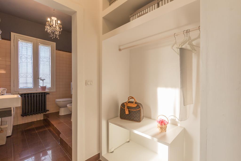Palazzo Spada - Attico Con Terrazza Vista Fiume In Centro Кодигоро Екстериор снимка